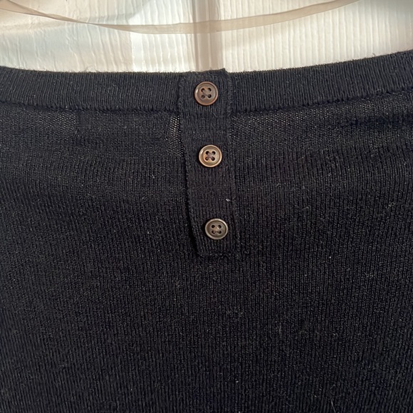 Long Sleeve Sweater - Picture 4 of 6